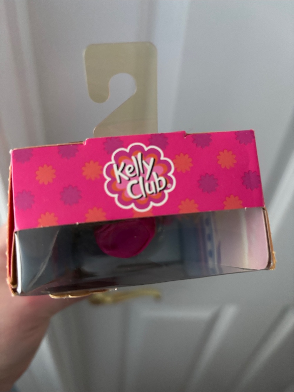 Barbie Kelly Club Lil' Flyer Marisa in Bright Pink Uniform - Picture 2 of 3